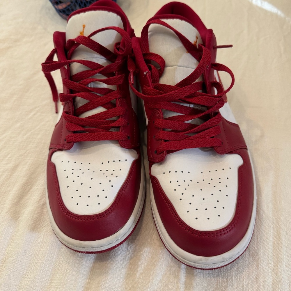 Air jordan 1 low cardinal red